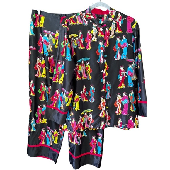 Natori Other - Natori Geisha Inspired Satin Pajamas in Black Red size M